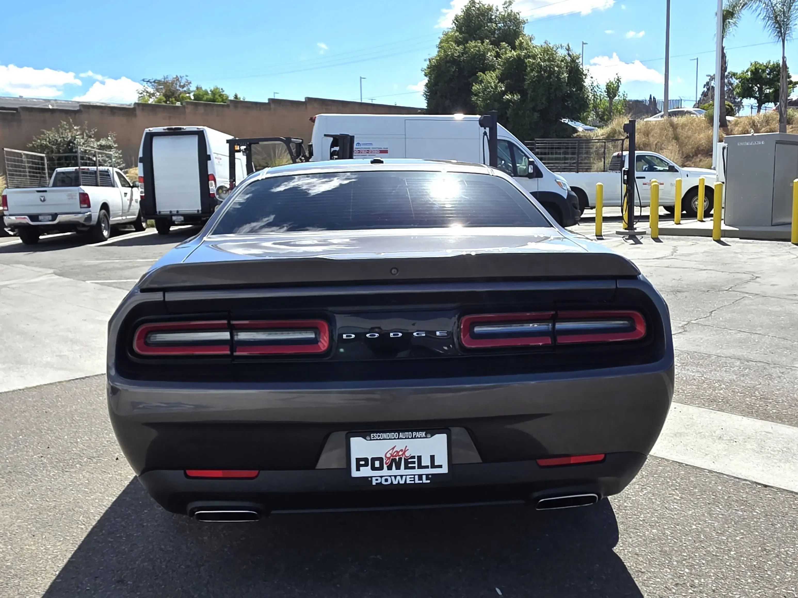 2020 Dodge Challenger SXT Auto photo 4