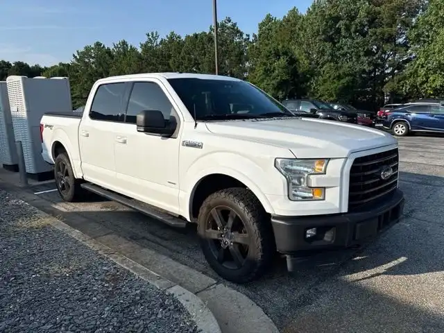 2017 Ford F-150 XLT 4x4 SuperCrew 5-1/2 Box's photo