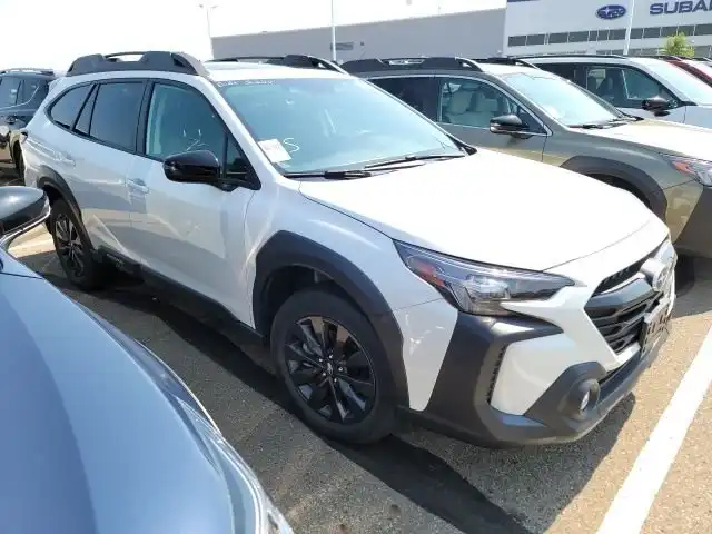 2025 Subaru Outback Onyx Edition's photo