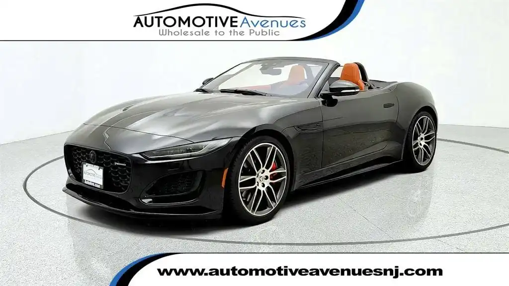 2024 Jaguar F-TYPE P450 R-Dynamic Convertible's photo