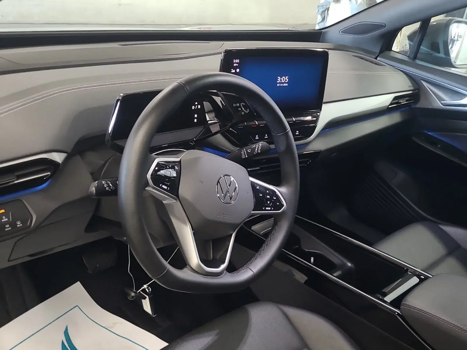 2023 Volkswagen ID.4 PRO S AWD photo 4