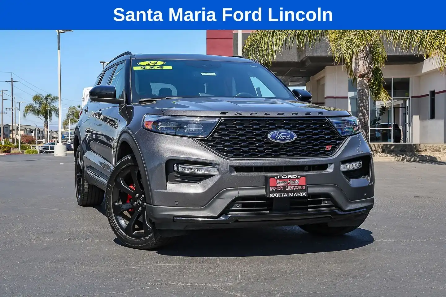 2024 Ford Explorer ST 4WD's photo