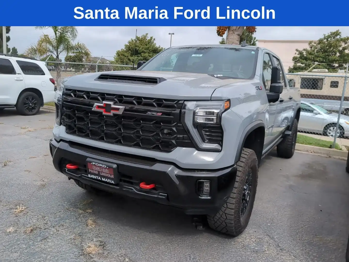 2024 Chevrolet Silverado HD ZR2 4WD Crew Cab Standard Box's photo
