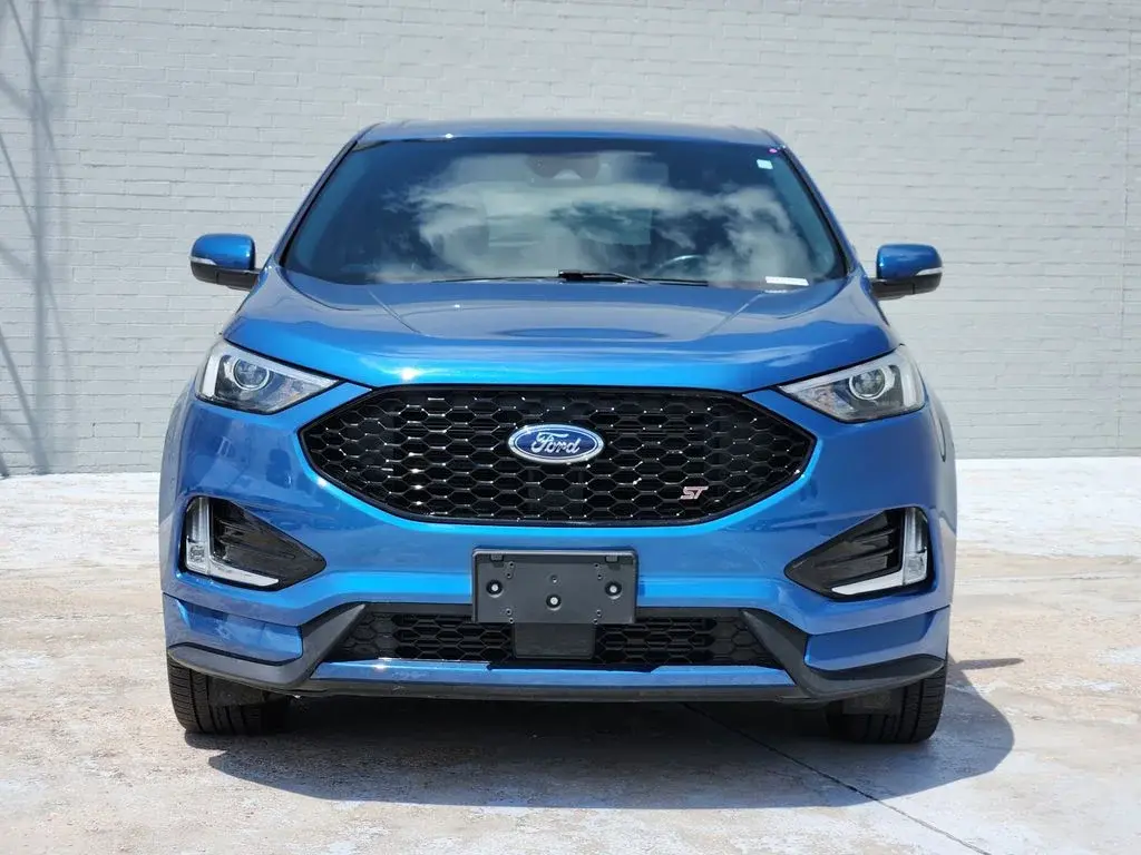 2021 Ford Edge ST AWD photo 3