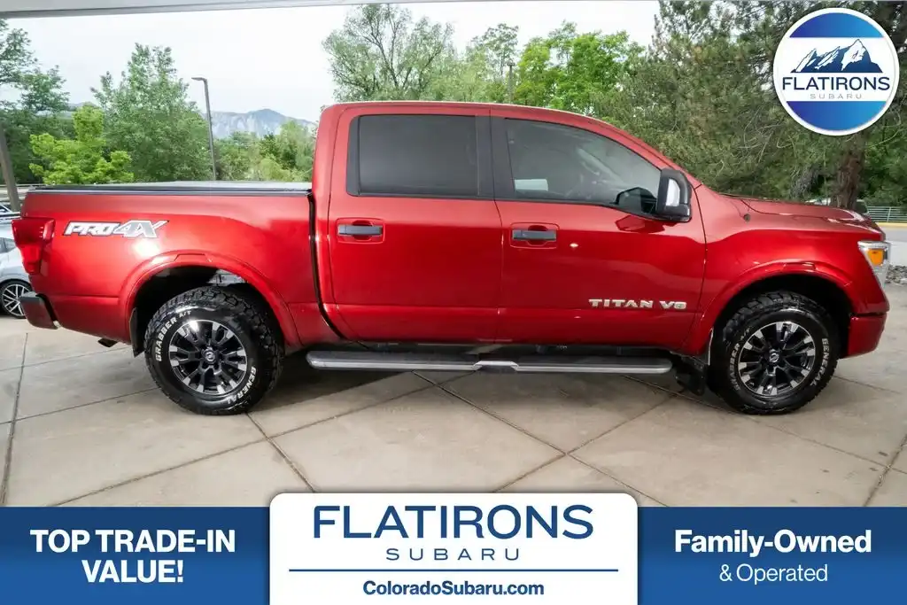 2019 Nissan Titan PRO-4X 4X4 Crew Cab's photo