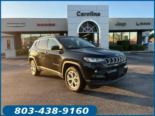 2024 Jeep Compass Latitude 4WD's photo