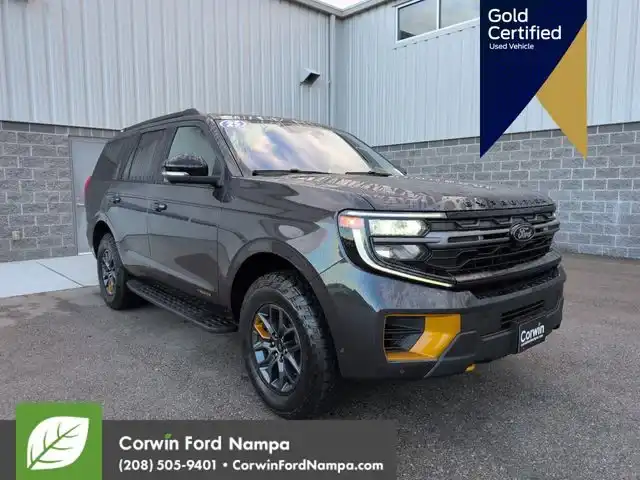 2025 Ford Expedition Tremor's photo