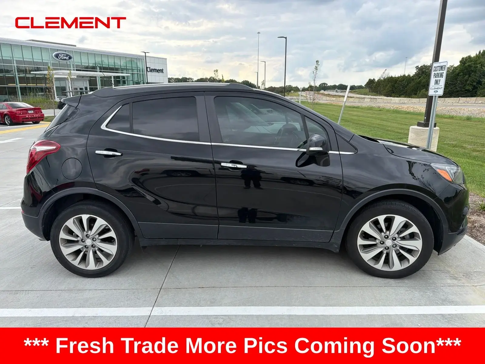 2019 Buick Encore Preferred photo 3