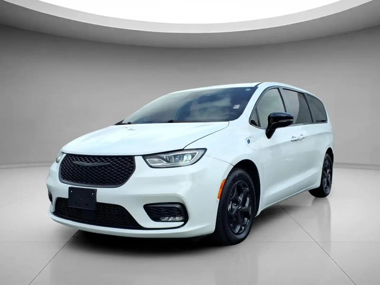 2024 Chrysler Pacifica Hybrid PHEV Select S-Appearance's photo
