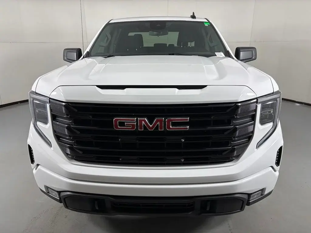 2026 GMC Sierra 2WD Crew Cab Short Box Elevation photo 3