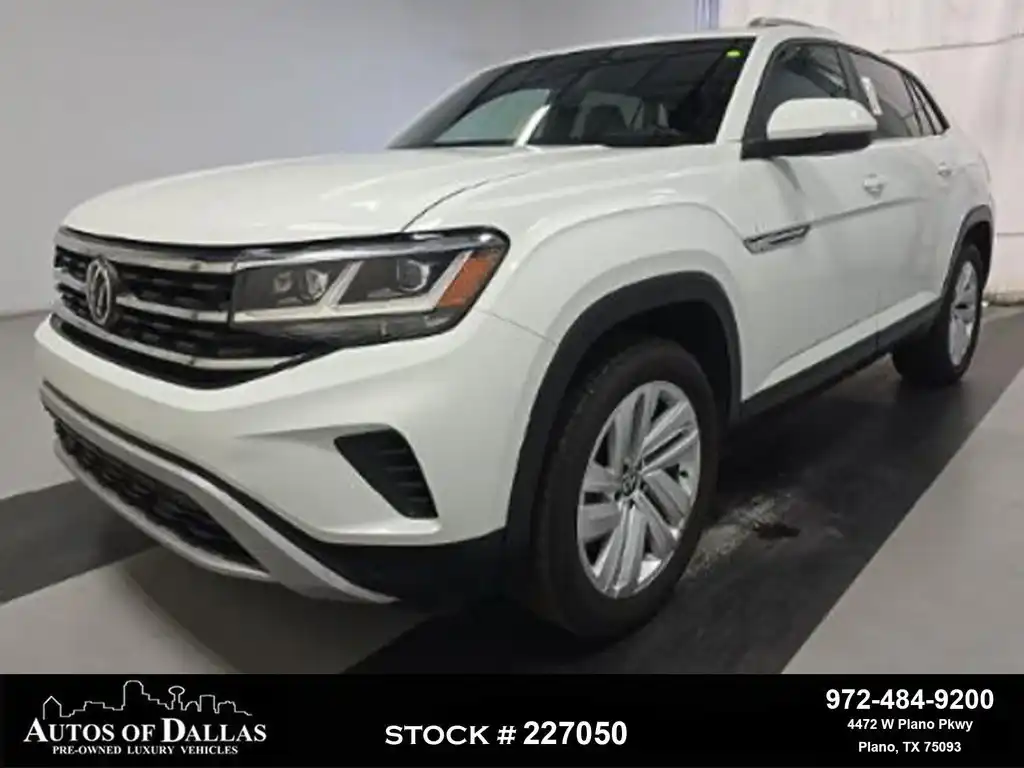 2023 Volkswagen Atlas Cross Sport 2.0T SE w/Tech's photo