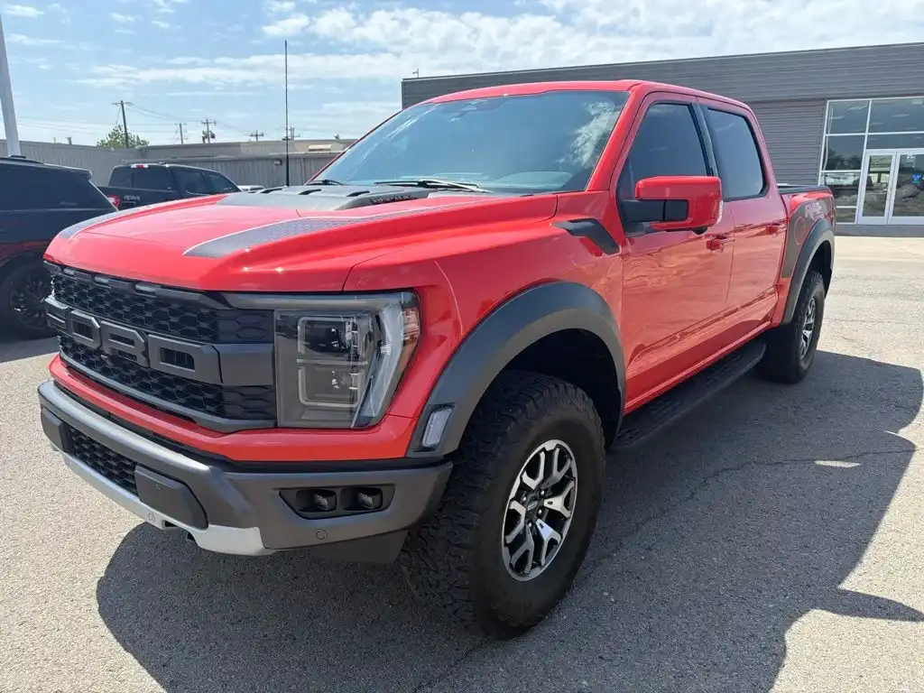 2023 Ford F-150 Raptor 4x4 SuperCrew 5-1/2 Box's photo