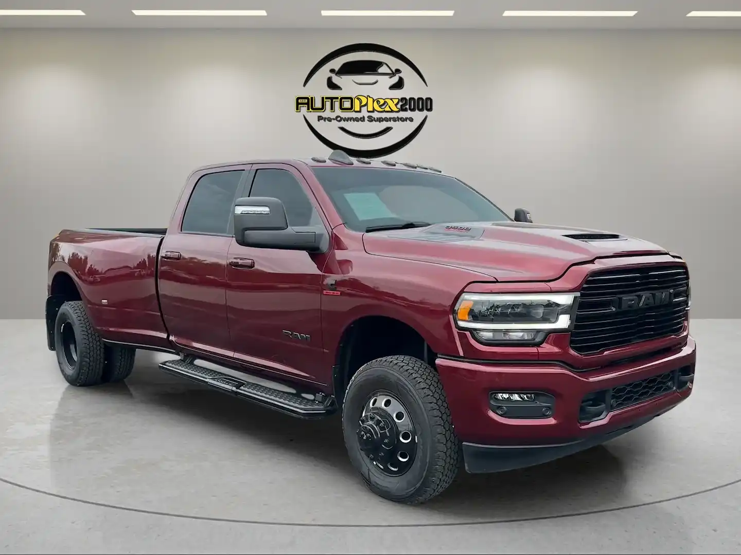2024 RAM 3500 Laramie 4X4 Crew Cab LWB's photo