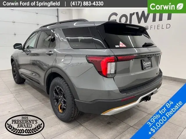 2026 Ford Explorer Tremor 4WD photo 4