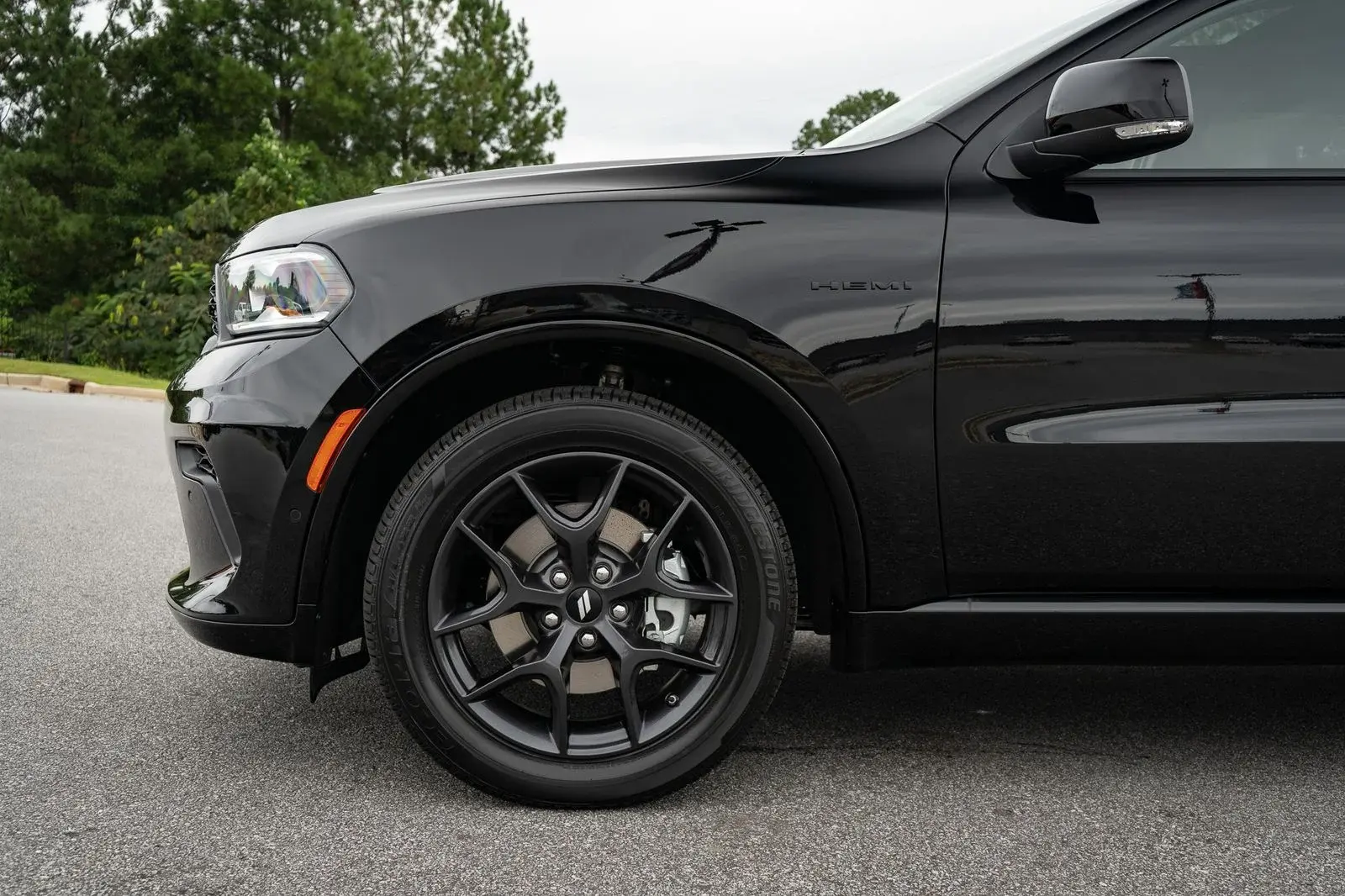 2027 Dodge Durango HEMI V8 GT AWD Plus photo 4