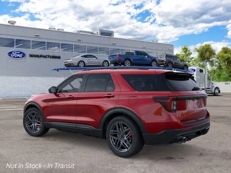 2026 Ford Explorer ST photo 4