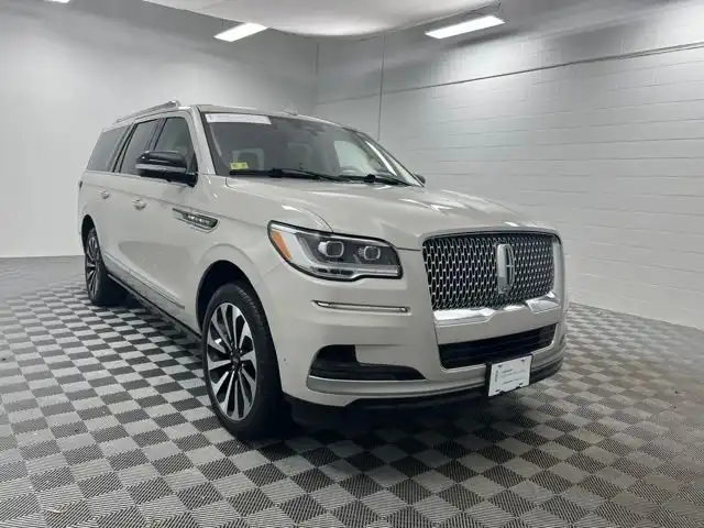 2024 Lincoln Navigator Reserve L 4WD's photo