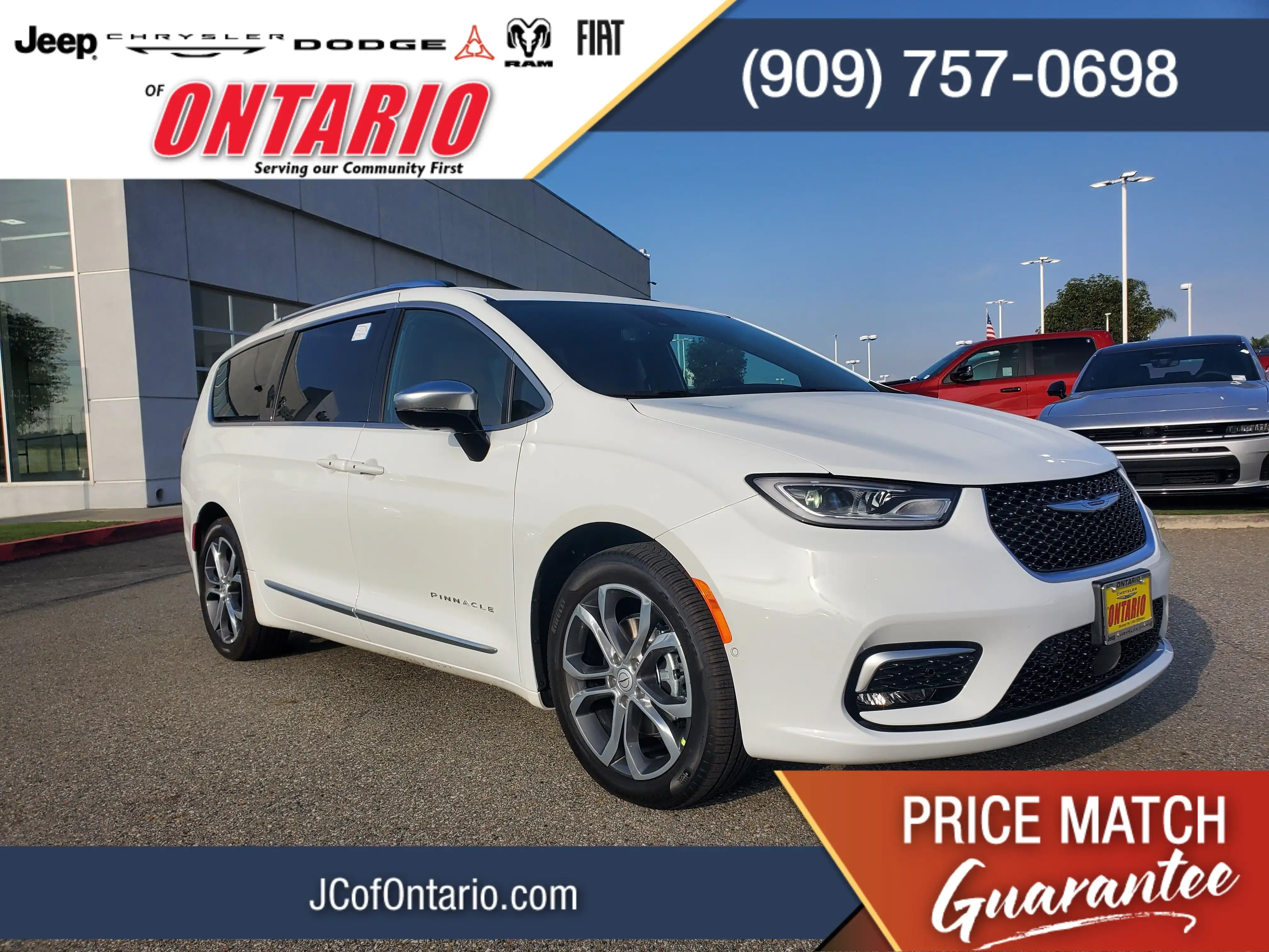 2026 Chrysler Pacifica Pinnacle's photo