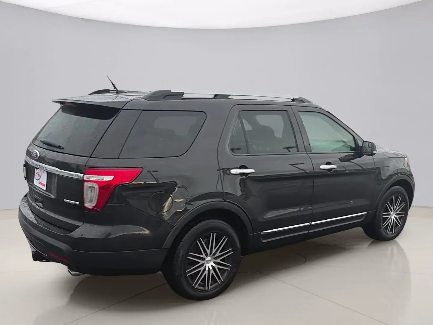 2015 Ford Explorer XLT photo 5