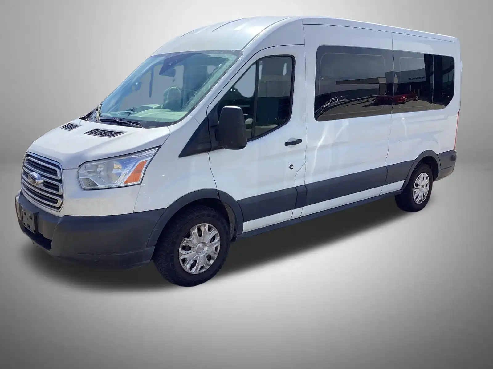 2017 Ford Transit XLT Wagon 350 Med Roof Sliding Pass. 148's photo
