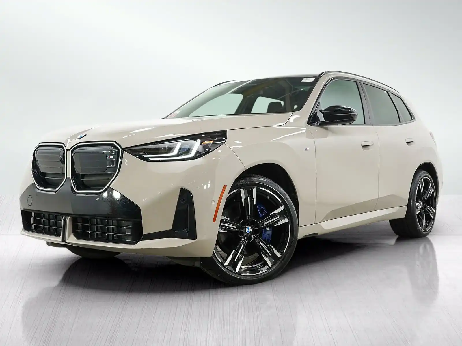 2025 BMW X3 M50 XDRIVE's photo