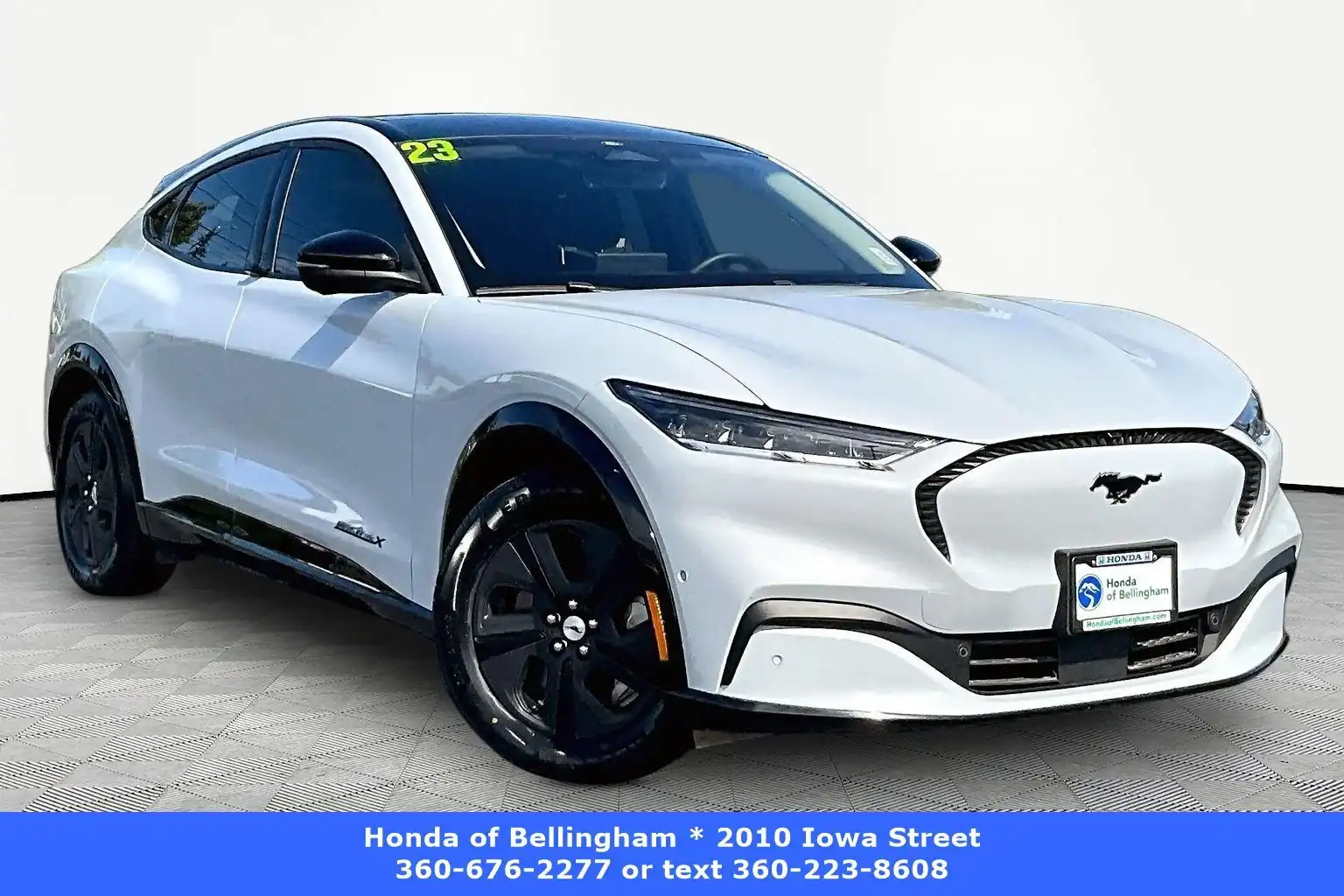 2023 Ford Mustang-Mach-e California Route 1's photo