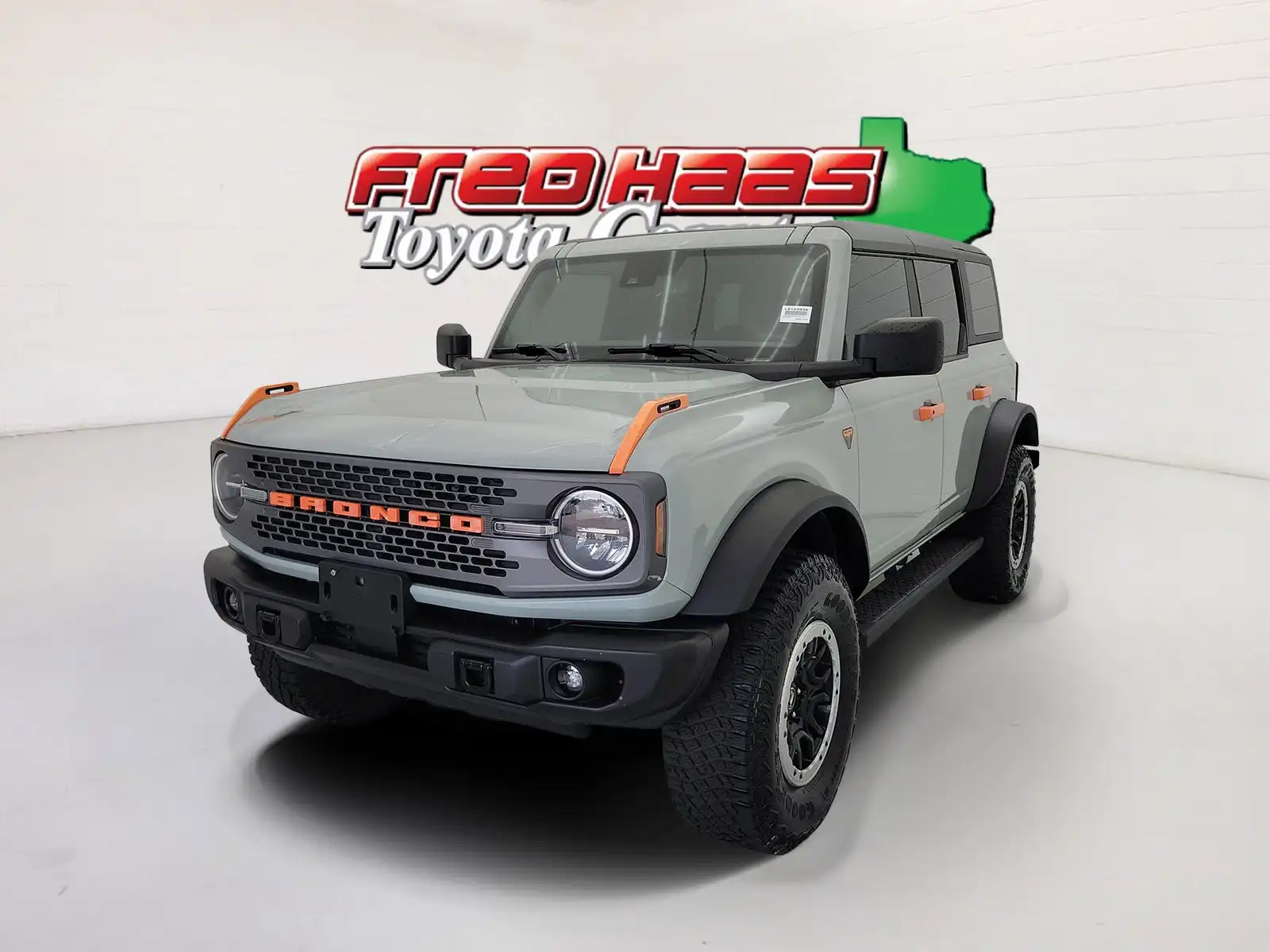 2023 Ford Bronco Badlands 4x4's photo