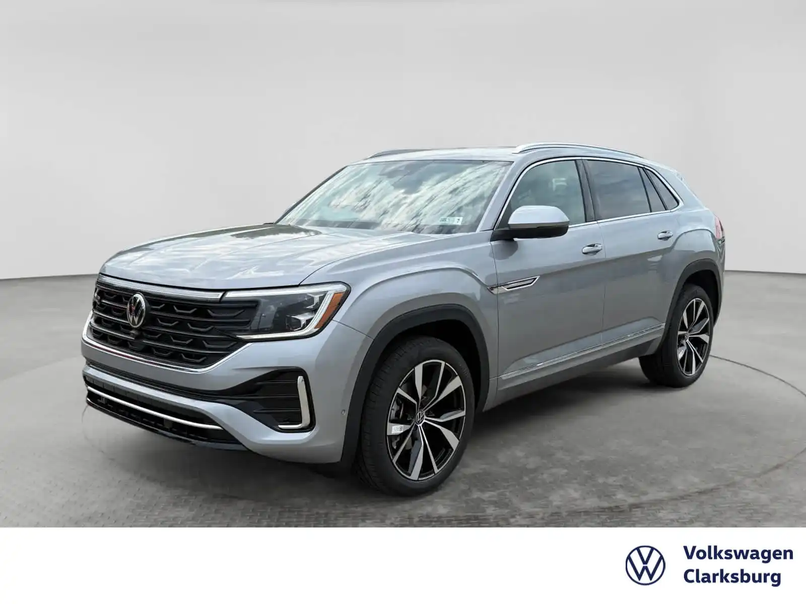 2026 Volkswagen Atlas Cross Sport 2.0T SEL Premium R-Line 4Motion's photo