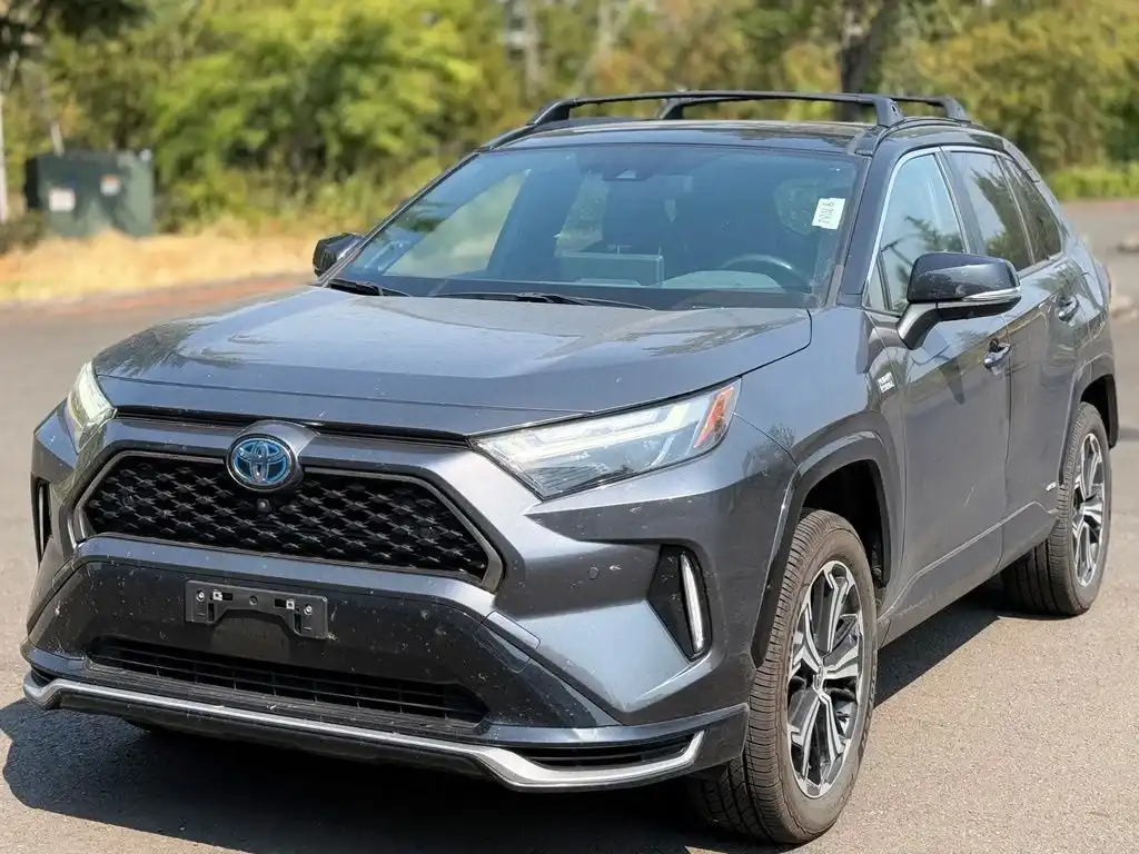 2023 Toyota RAV4 Prime XSE AWD's photo