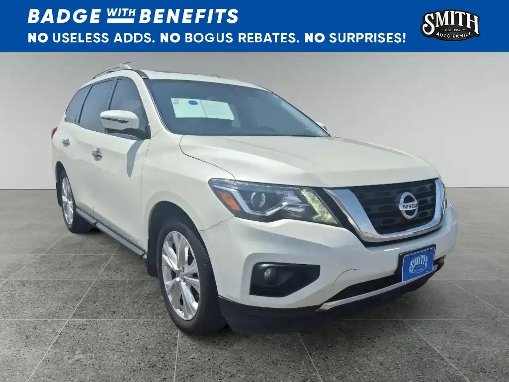 2018 Nissan Pathfinder SL FWD's photo
