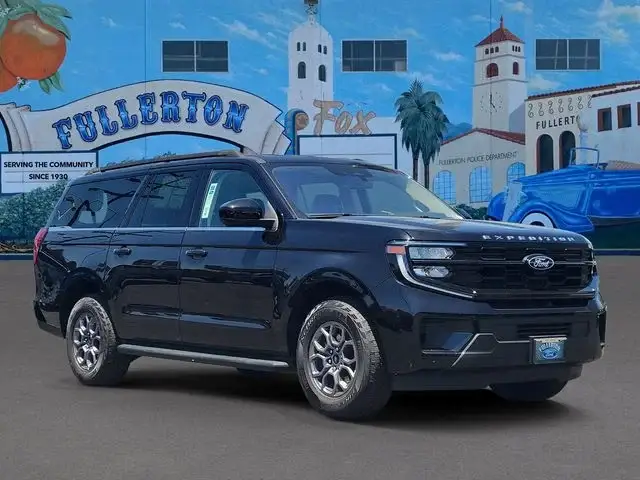 2025 Ford Expedition Active MAX photo 1