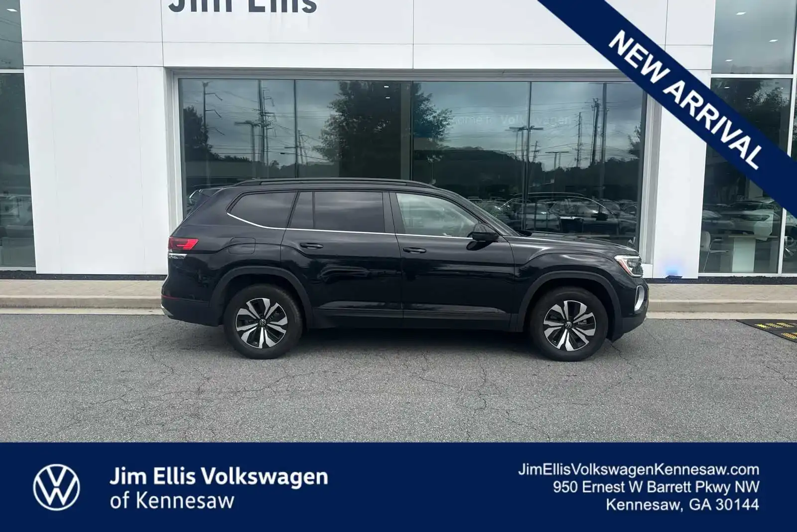 2026 Volkswagen Atlas 2.0T SE's photo