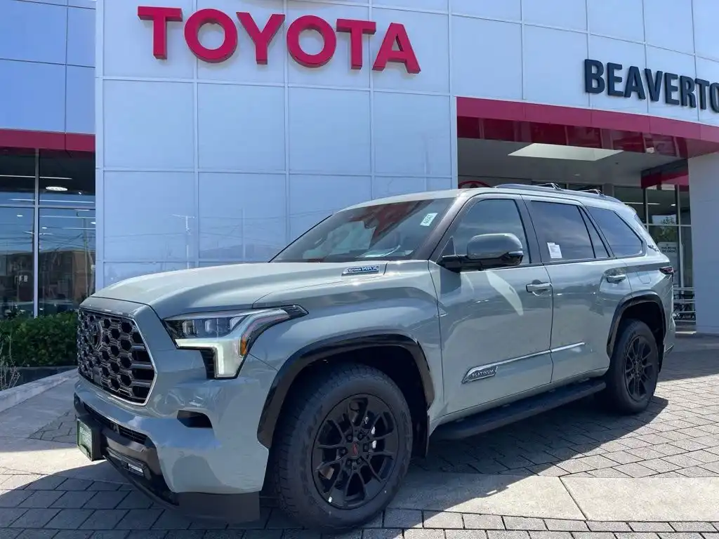 2026 Toyota Sequoia Platinum 4WD i-FORCE MAX Hybrid's photo