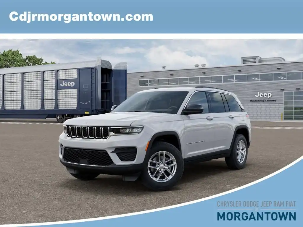 2026 Jeep Grand Cherokee Laredo X 4x4's photo