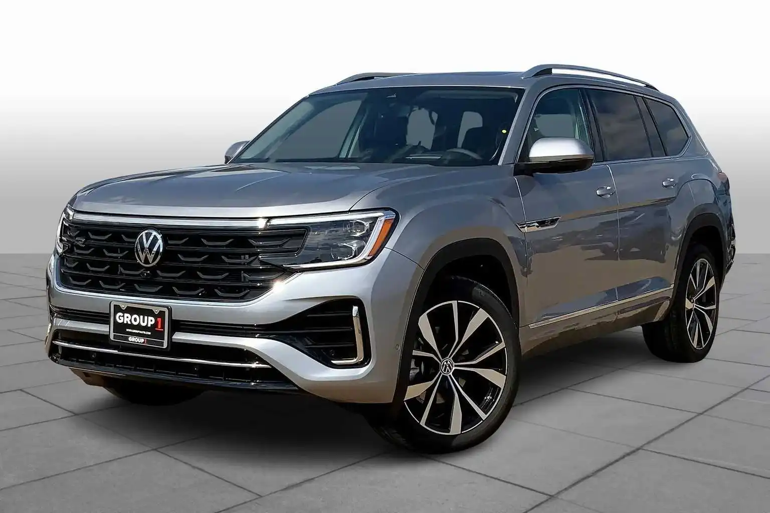 2026 Volkswagen Atlas 2.0T SEL Premium R-Line 4MOTION's photo