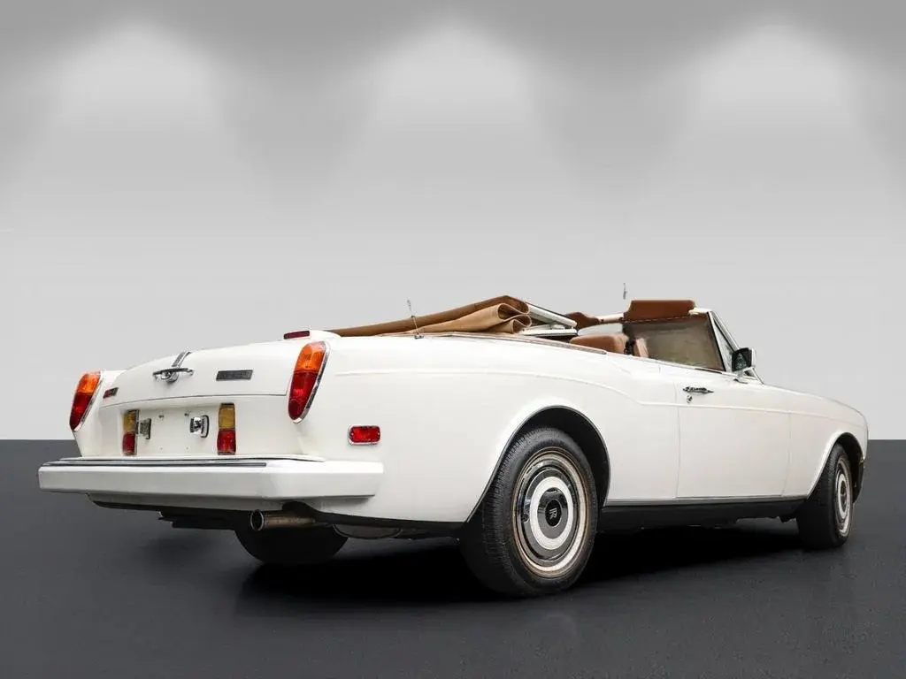 1989 Rolls-Royce Corniche undefined photo 3