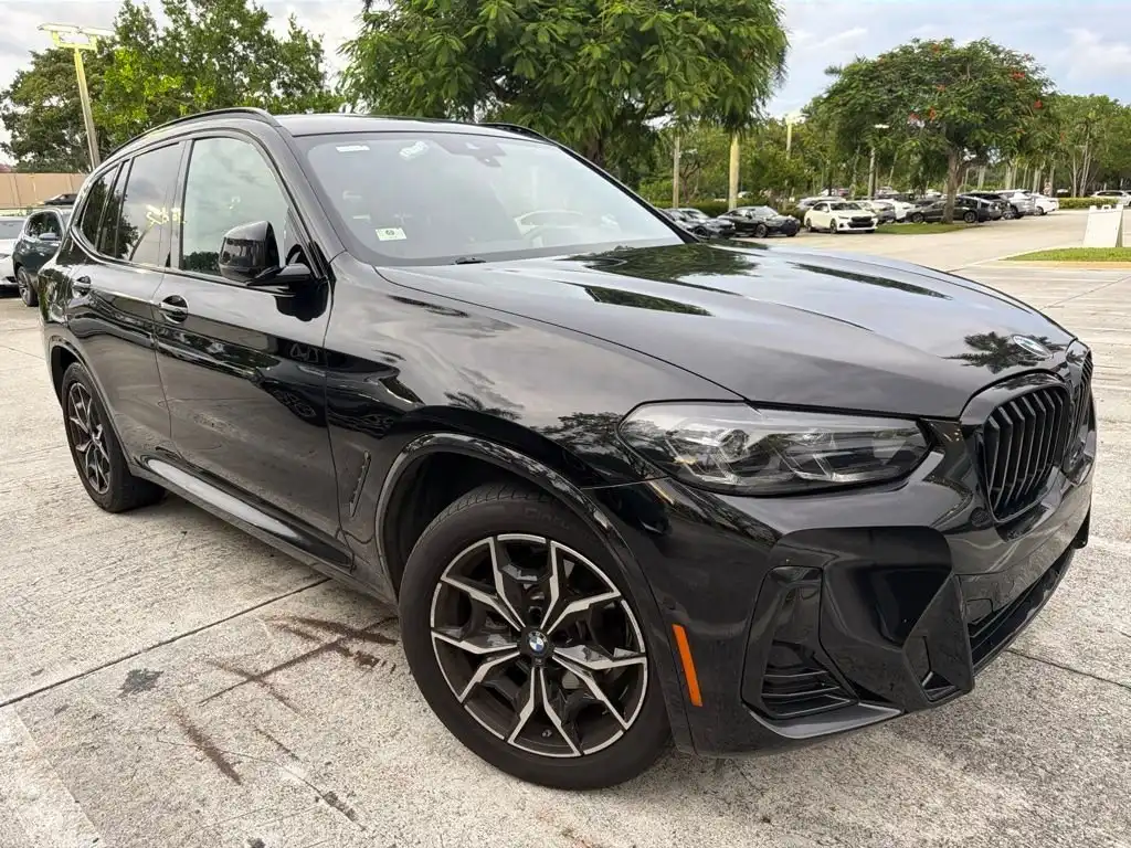 2024 BMW X3 sDrive30i's photo
