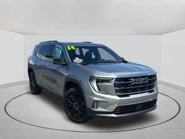 2024 GMC Acadia Elevation FWD's photo