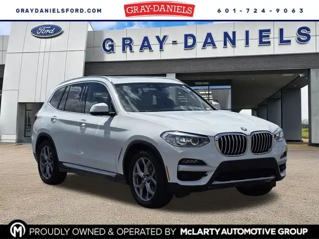 2020 BMW X3 sDrive30i's photo