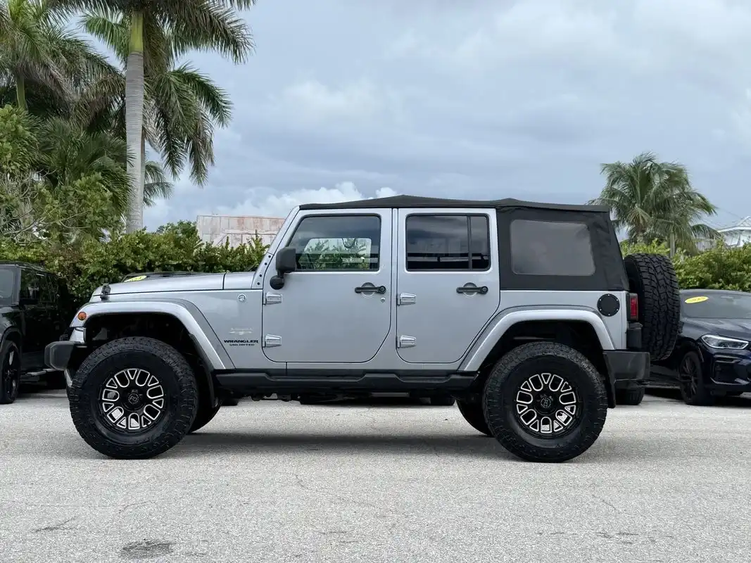 2013 Jeep Wrangler Sahara's photo