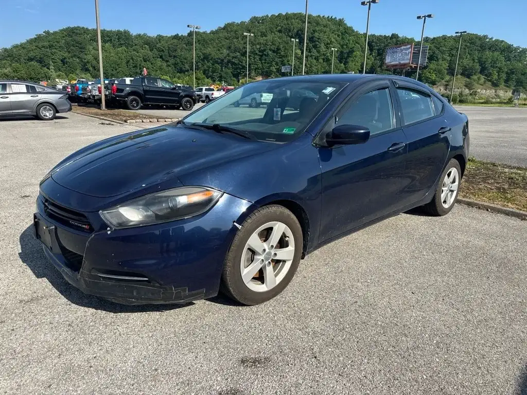 2015 Dodge Dart 2.4 SXT photo 1
