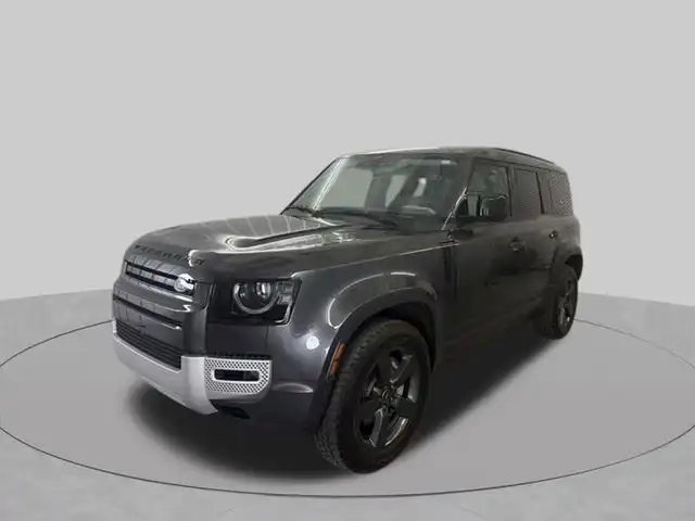 2023 Land Rover Defender SE's photo