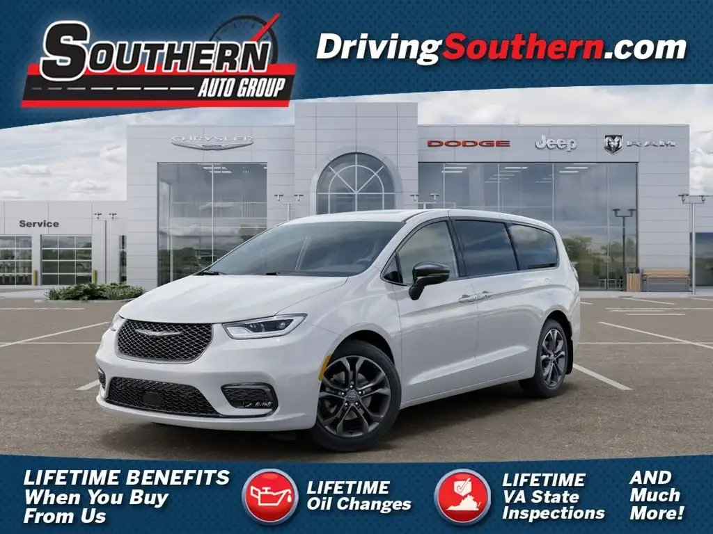 2026 Chrysler Pacifica Select photo 1