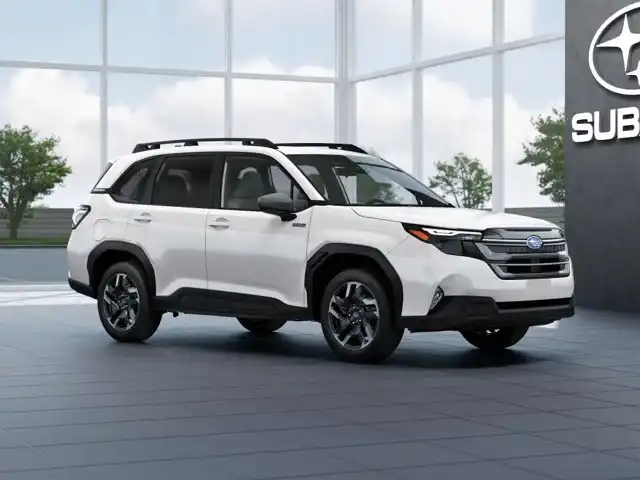 2026 Subaru Forester Premium Hybrid's photo