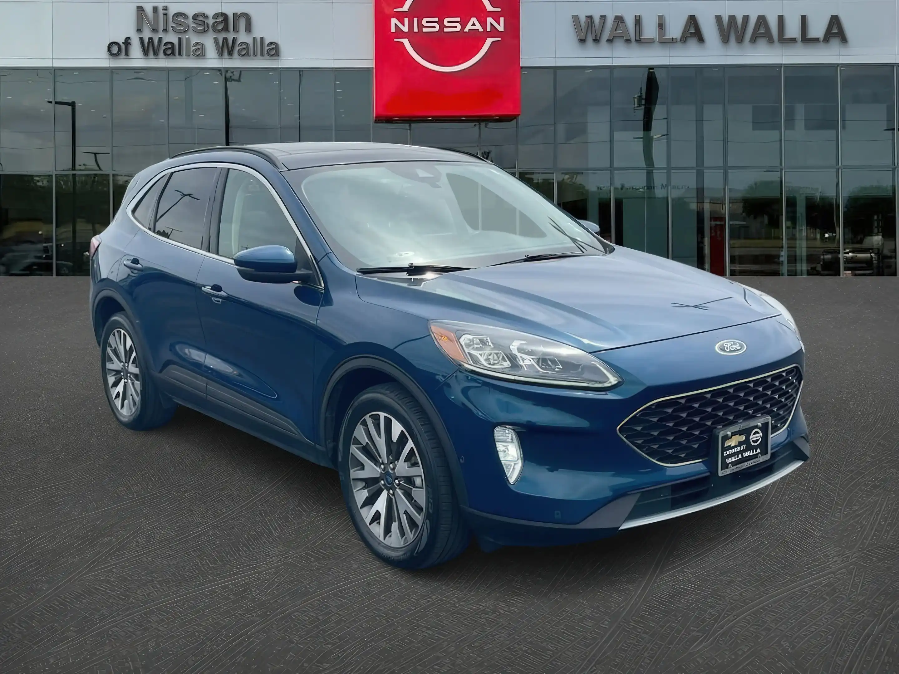 2020 Ford Escape Titanium AWD's photo