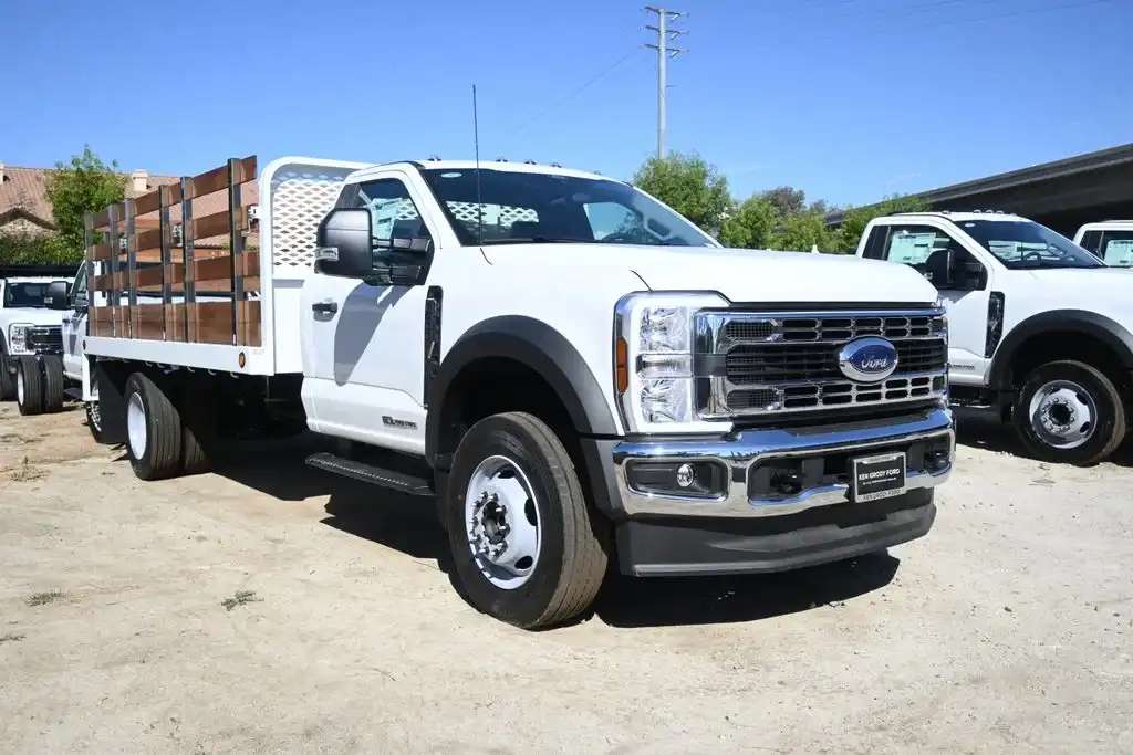 2026 Ford F-600 XL 4WD Regular Cab DRW 193 in's photo