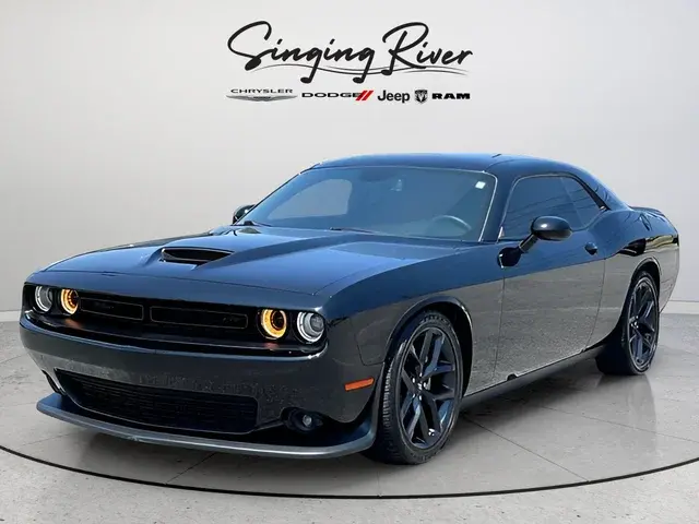 2023 Dodge Challenger GT Auto photo 4