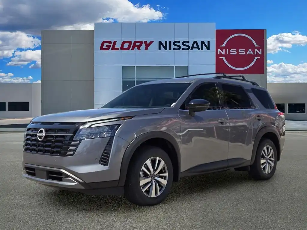 2026 Nissan Pathfinder SL 2WD's photo