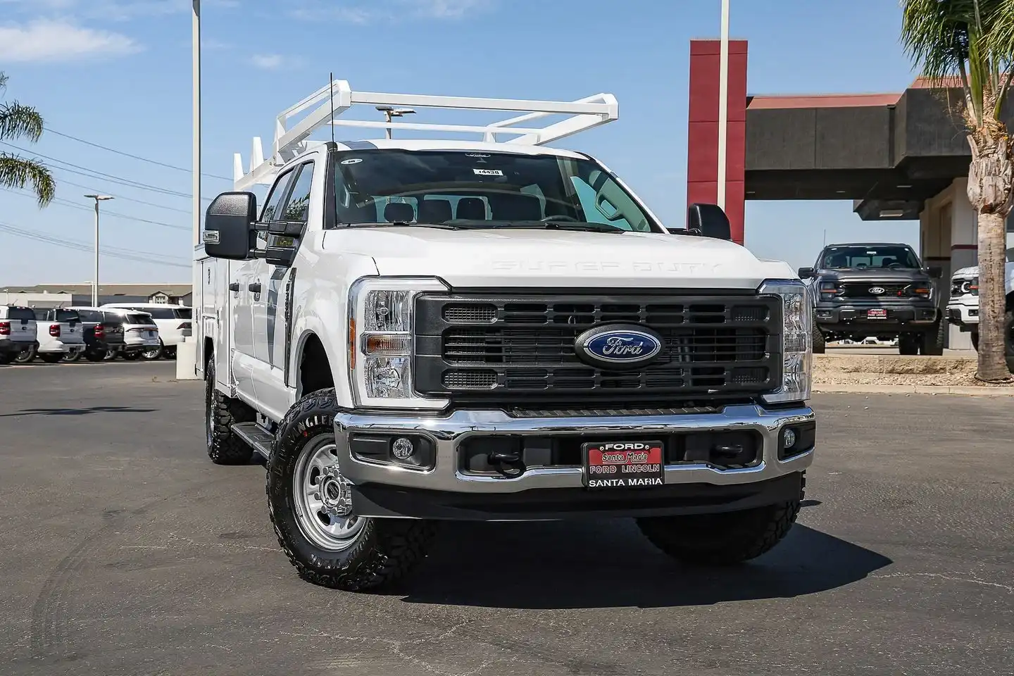 2026 Ford F-350 XL 4x4 Crew Cab 8' Box SRW's photo