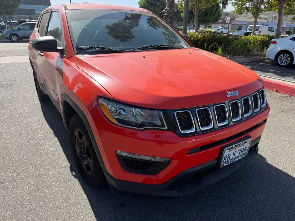 2018 Jeep Compass Sport's photo